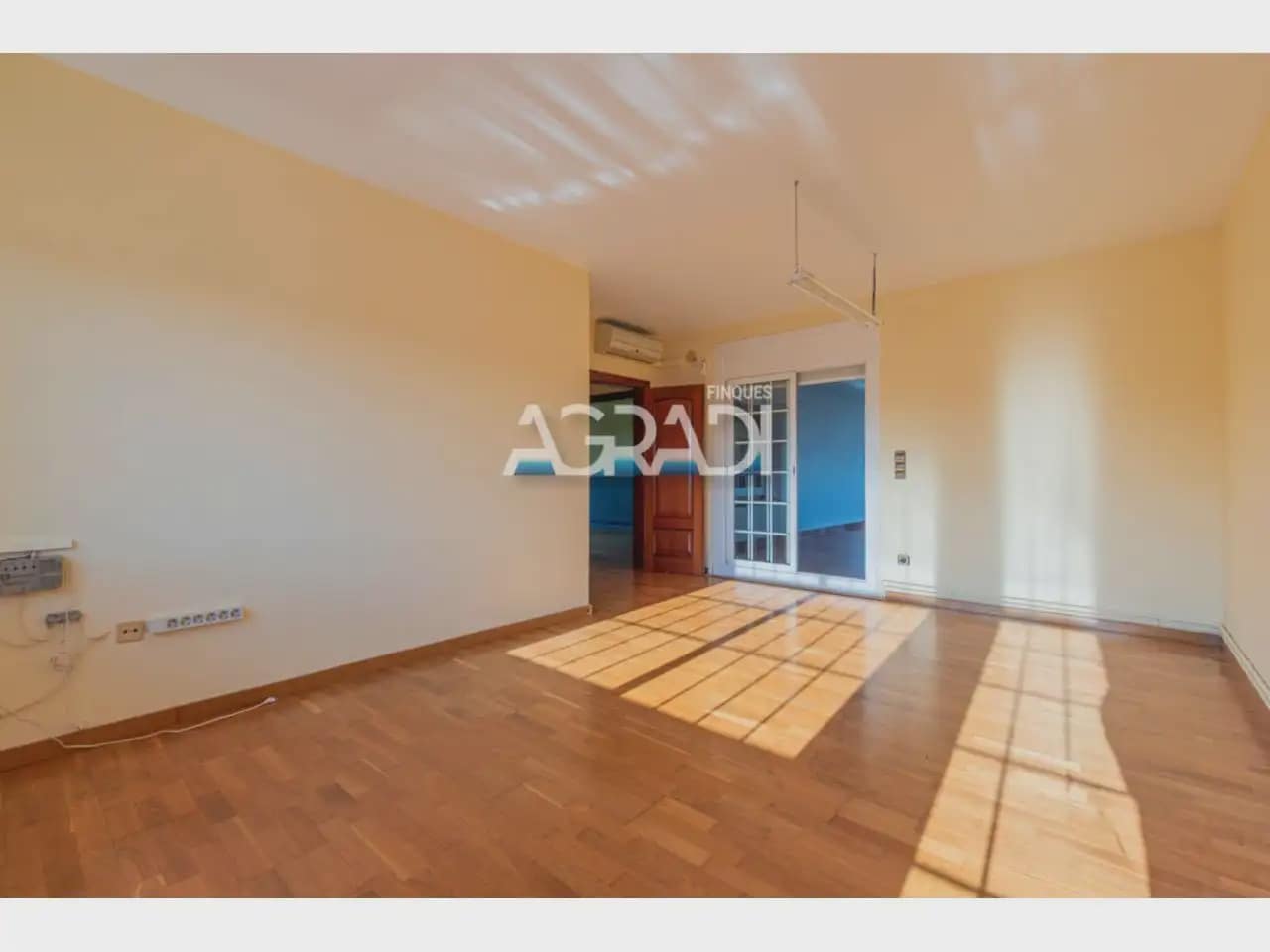 7 Zimmer Villa zu verkaufen in Sant Pere de Vilamajor mit Pool Garage - 829.000 € (Ref: 9938562)