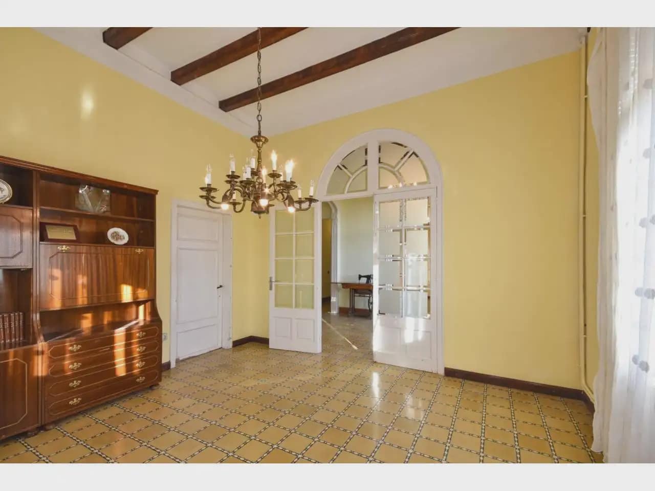 6 Zimmer Finca/Landgut zu verkaufen in Sant Andreu de Llavaneres - 798.000 € (Ref: 9938563)