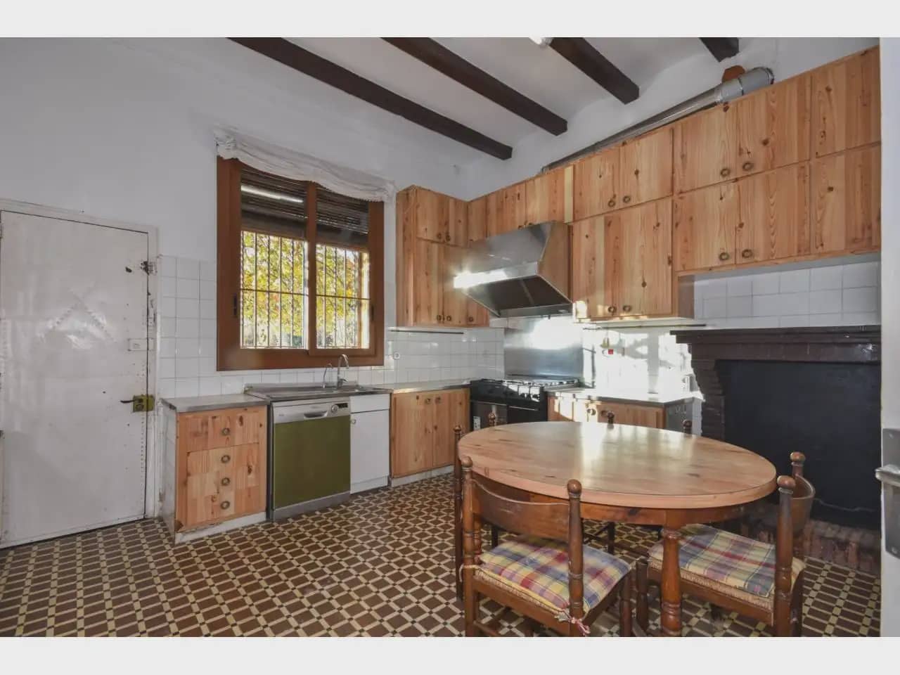 6 Zimmer Finca/Landgut zu verkaufen in Sant Andreu de Llavaneres - 798.000 € (Ref: 9938563)