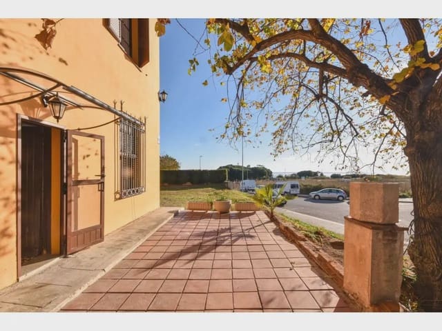 6 chambre Finca/Maison de Campagne à vendre à Sant Andreu de Llavaneres - 798 000 € (Ref: 9938563)