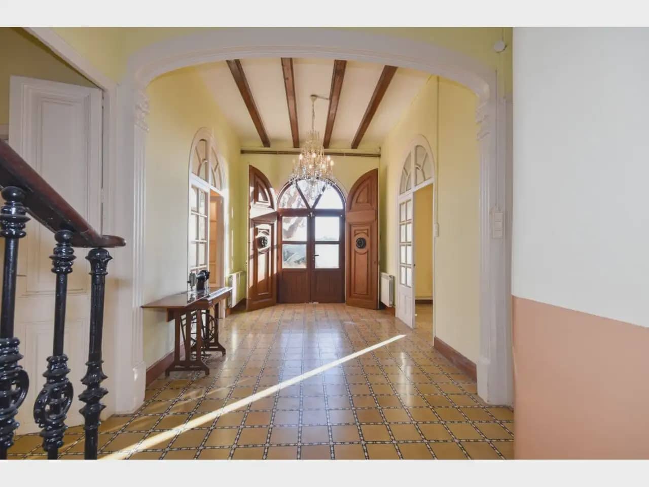 6 Zimmer Finca/Landgut zu verkaufen in Sant Andreu de Llavaneres - 798.000 € (Ref: 9938563)