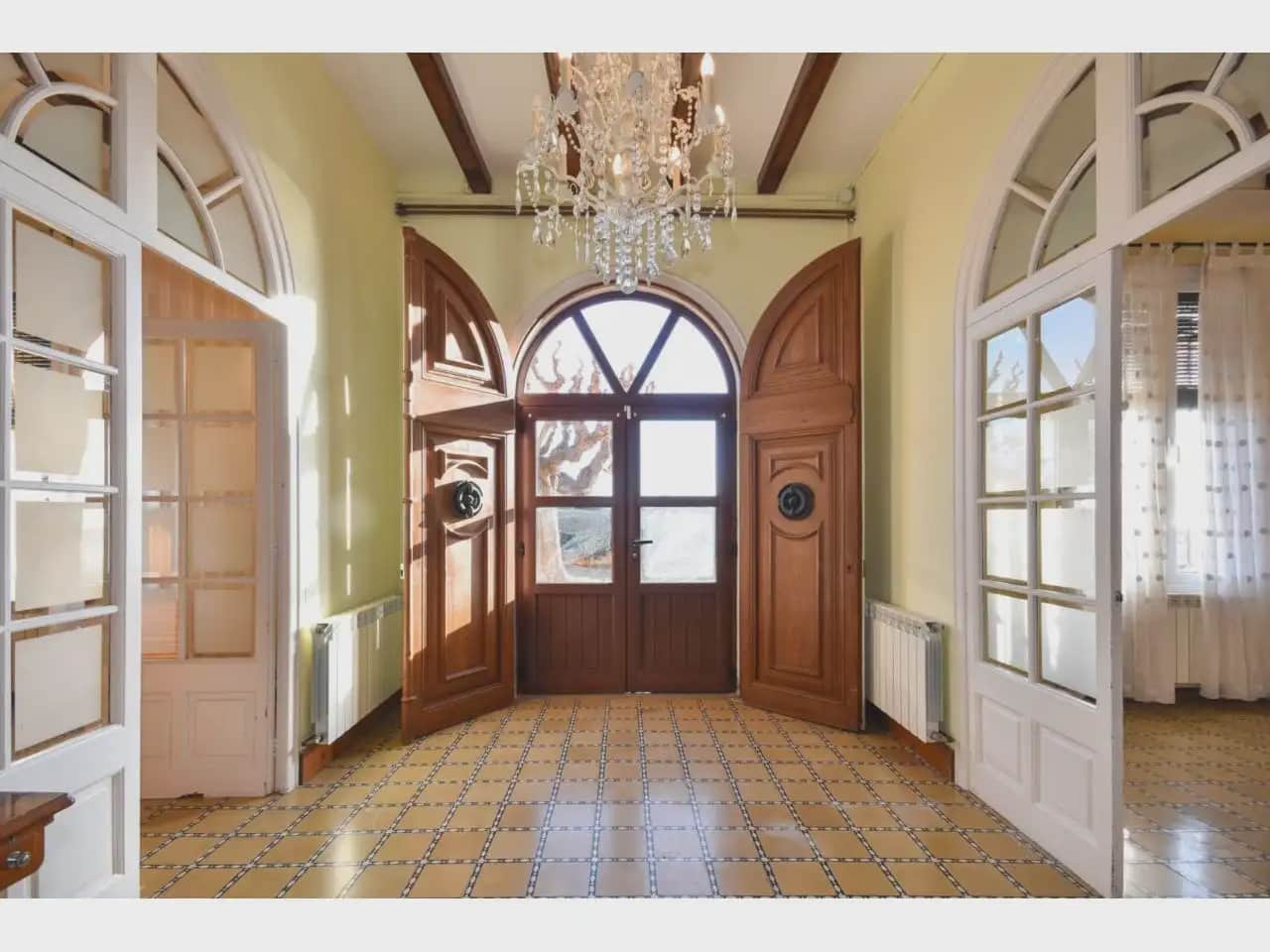 6 Zimmer Finca/Landgut zu verkaufen in Sant Andreu de Llavaneres - 798.000 € (Ref: 9938563)