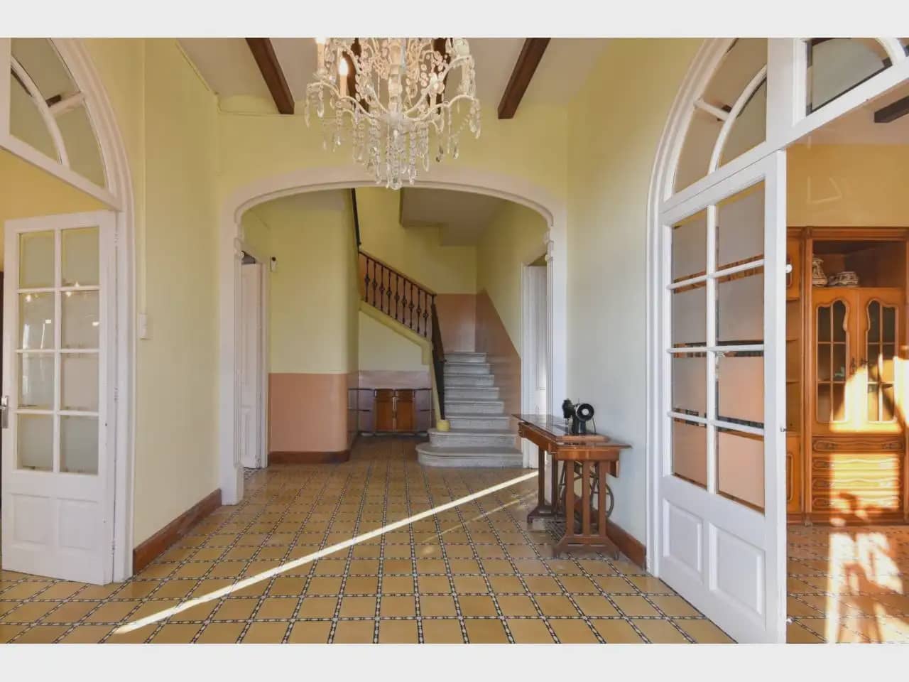 6 Zimmer Finca/Landgut zu verkaufen in Sant Andreu de Llavaneres - 798.000 € (Ref: 9938563)