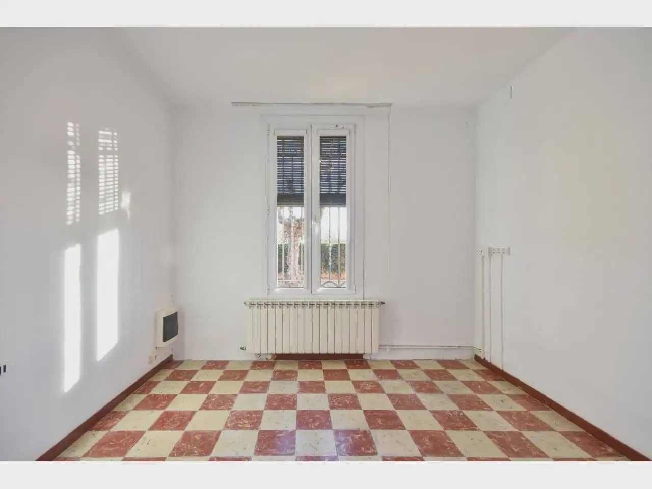 6 Zimmer Finca/Landgut zu verkaufen in Sant Andreu de Llavaneres - 798.000 € (Ref: 9938563)
