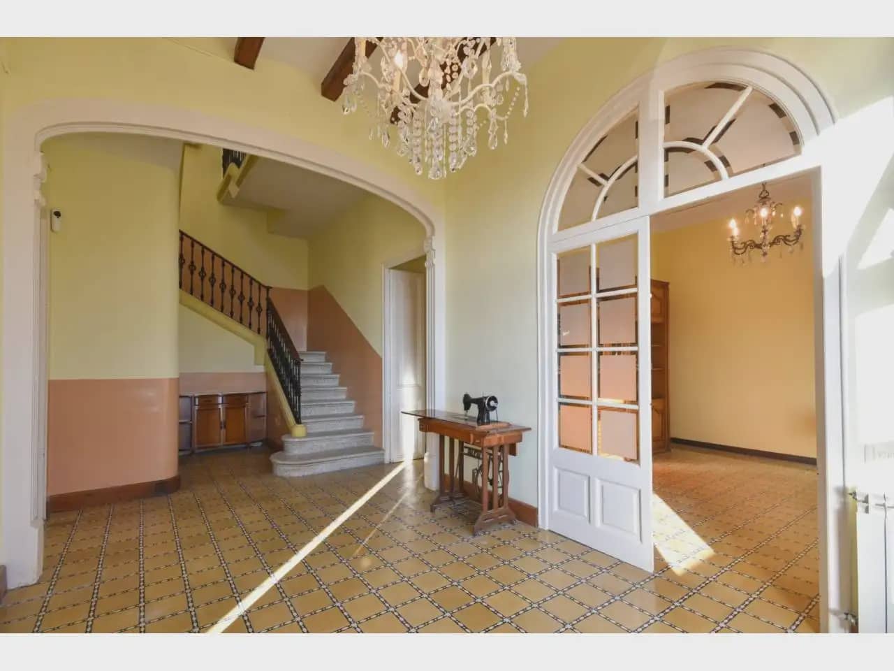 6 Zimmer Finca/Landgut zu verkaufen in Sant Andreu de Llavaneres - 798.000 € (Ref: 9938563)