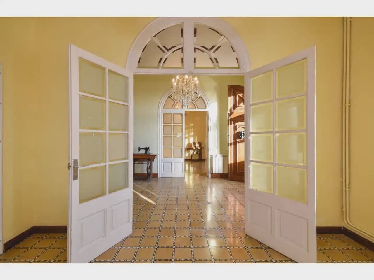 6 Zimmer Finca/Landgut zu verkaufen in Sant Andreu de Llavaneres - 798.000 € (Ref: 9938563)