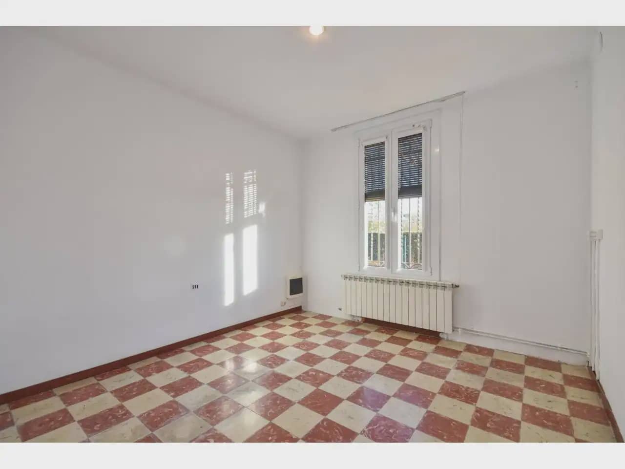 6 Zimmer Finca/Landgut zu verkaufen in Sant Andreu de Llavaneres - 798.000 € (Ref: 9938563)