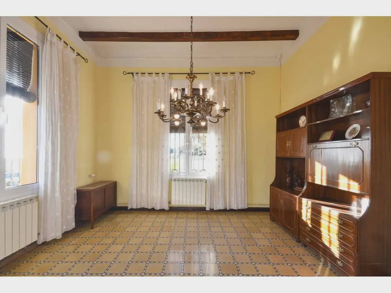 6 Zimmer Finca/Landgut zu verkaufen in Sant Andreu de Llavaneres - 798.000 € (Ref: 9938563)