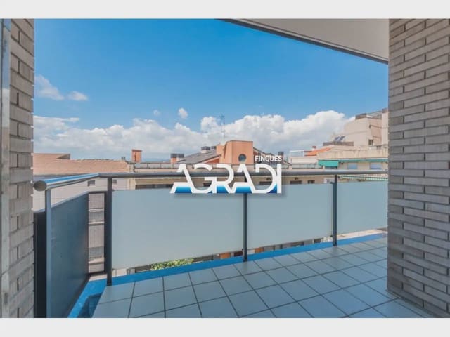 4 Zimmer Apartment zu verkaufen in Granollers mit Garage - 429.000 € (Ref: 9938570)