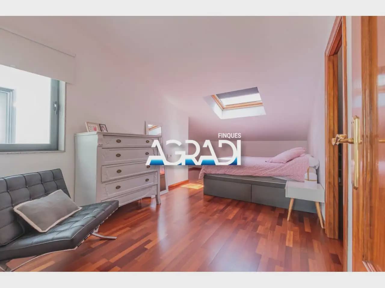 4 Zimmer Apartment zu verkaufen in Granollers mit Garage - 429.000 € (Ref: 9938570)
