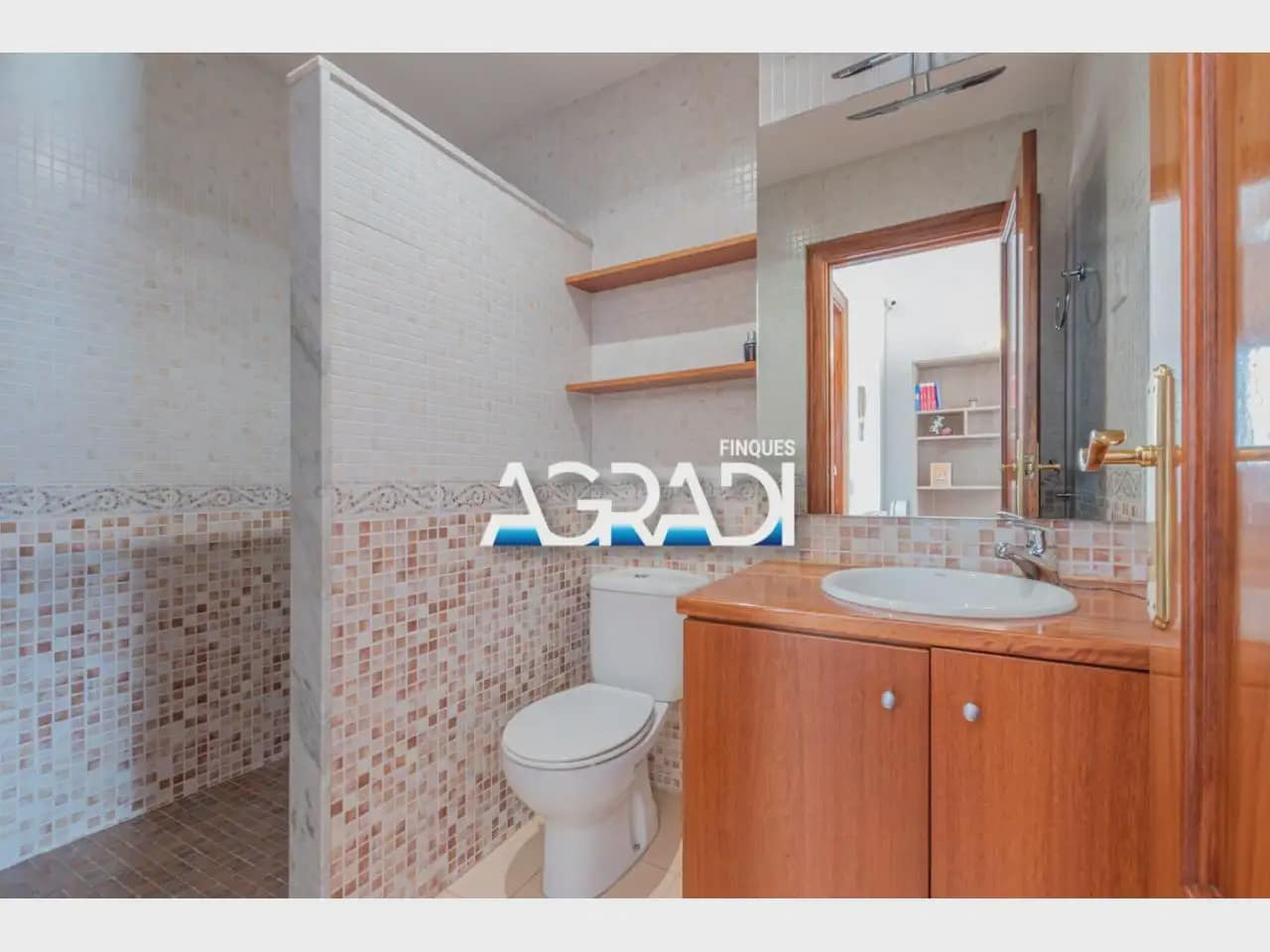 4 Zimmer Apartment zu verkaufen in Granollers mit Garage - 429.000 € (Ref: 9938570)