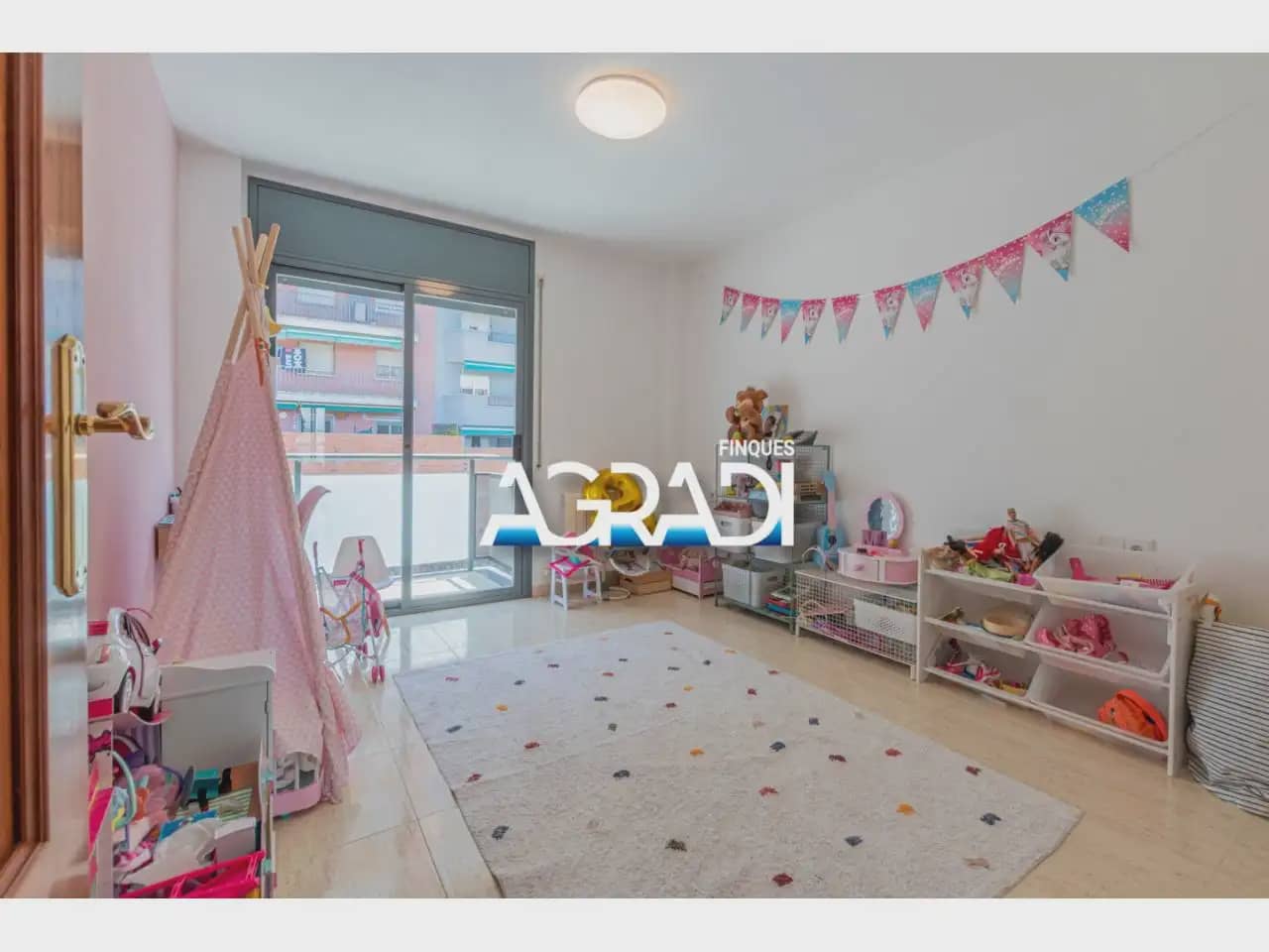 4 Zimmer Apartment zu verkaufen in Granollers mit Garage - 429.000 € (Ref: 9938570)