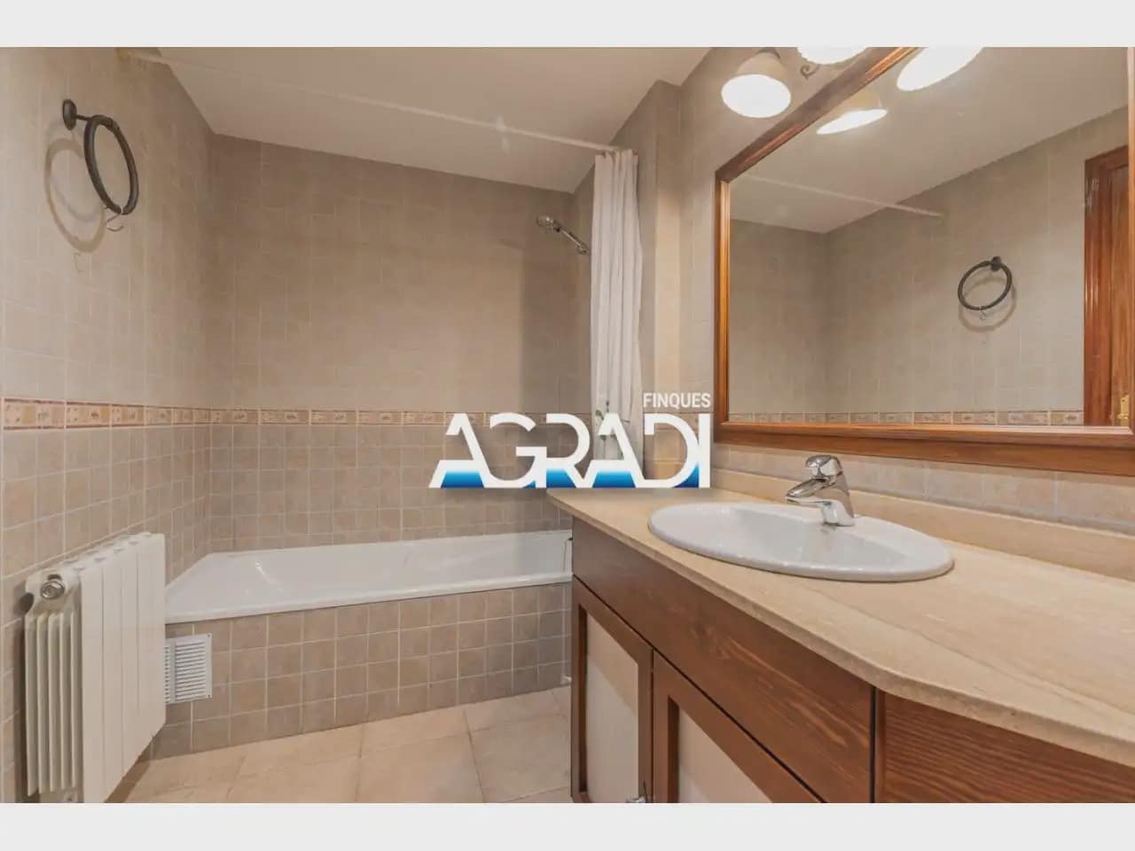 4 Zimmer Apartment zu verkaufen in Granollers mit Garage - 429.000 € (Ref: 9938570)