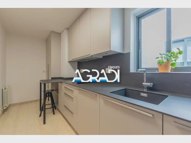 4 Zimmer Apartment zu verkaufen in Granollers mit Garage - 429.000 € (Ref: 9938570)
