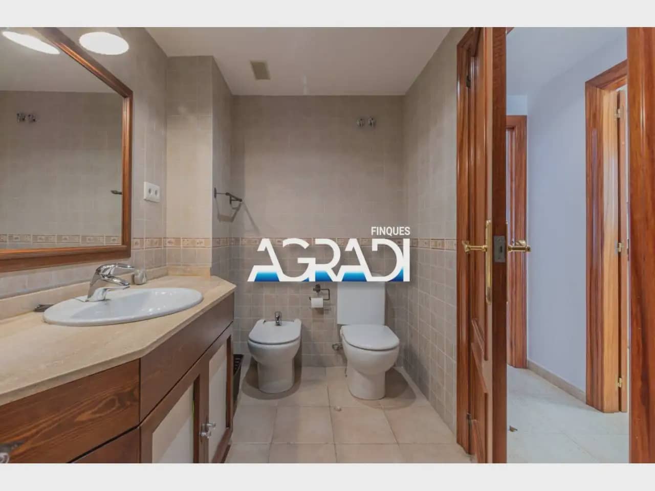 4 Zimmer Apartment zu verkaufen in Granollers mit Garage - 429.000 € (Ref: 9938570)