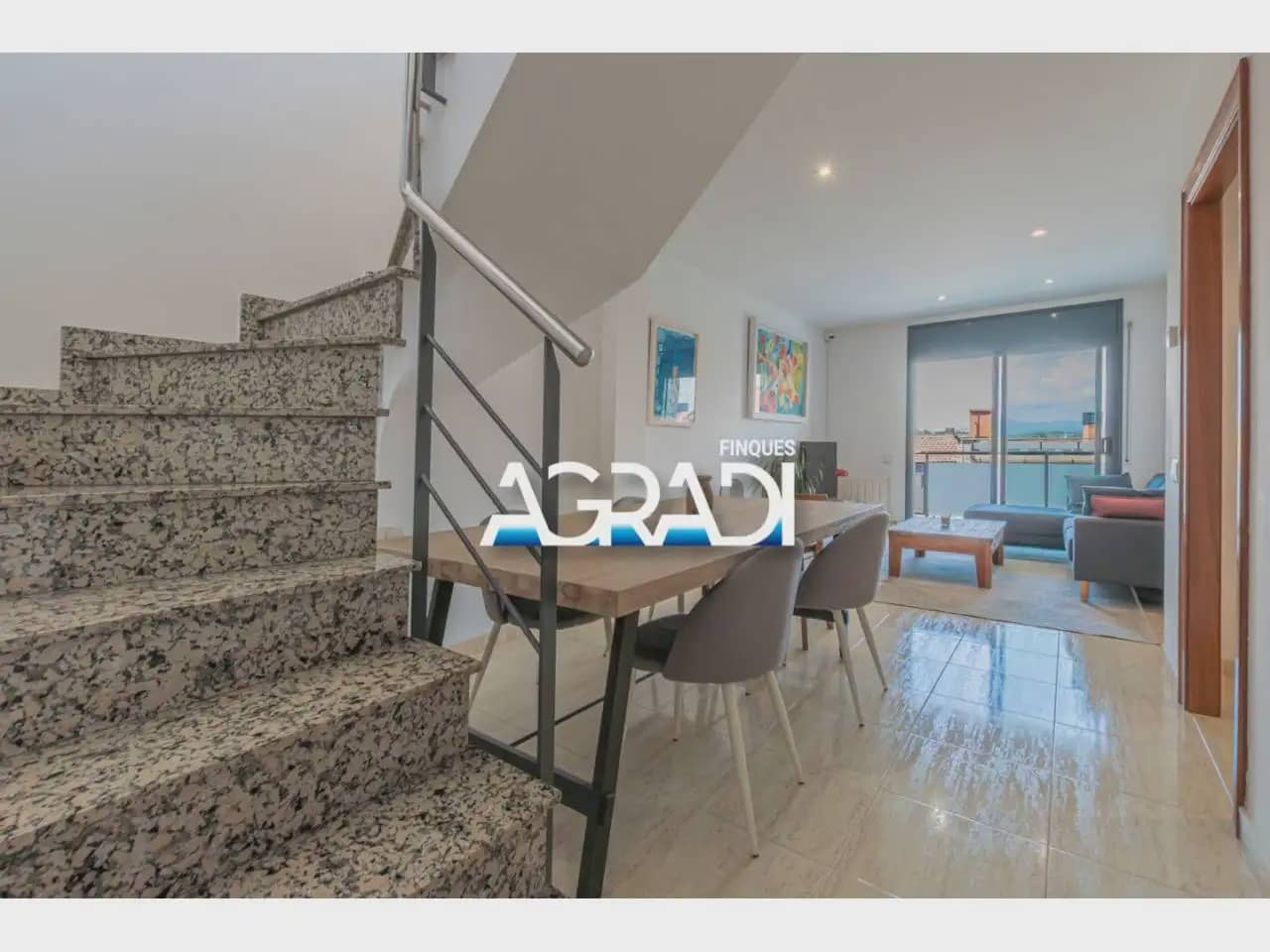4 Zimmer Apartment zu verkaufen in Granollers mit Garage - 429.000 € (Ref: 9938570)