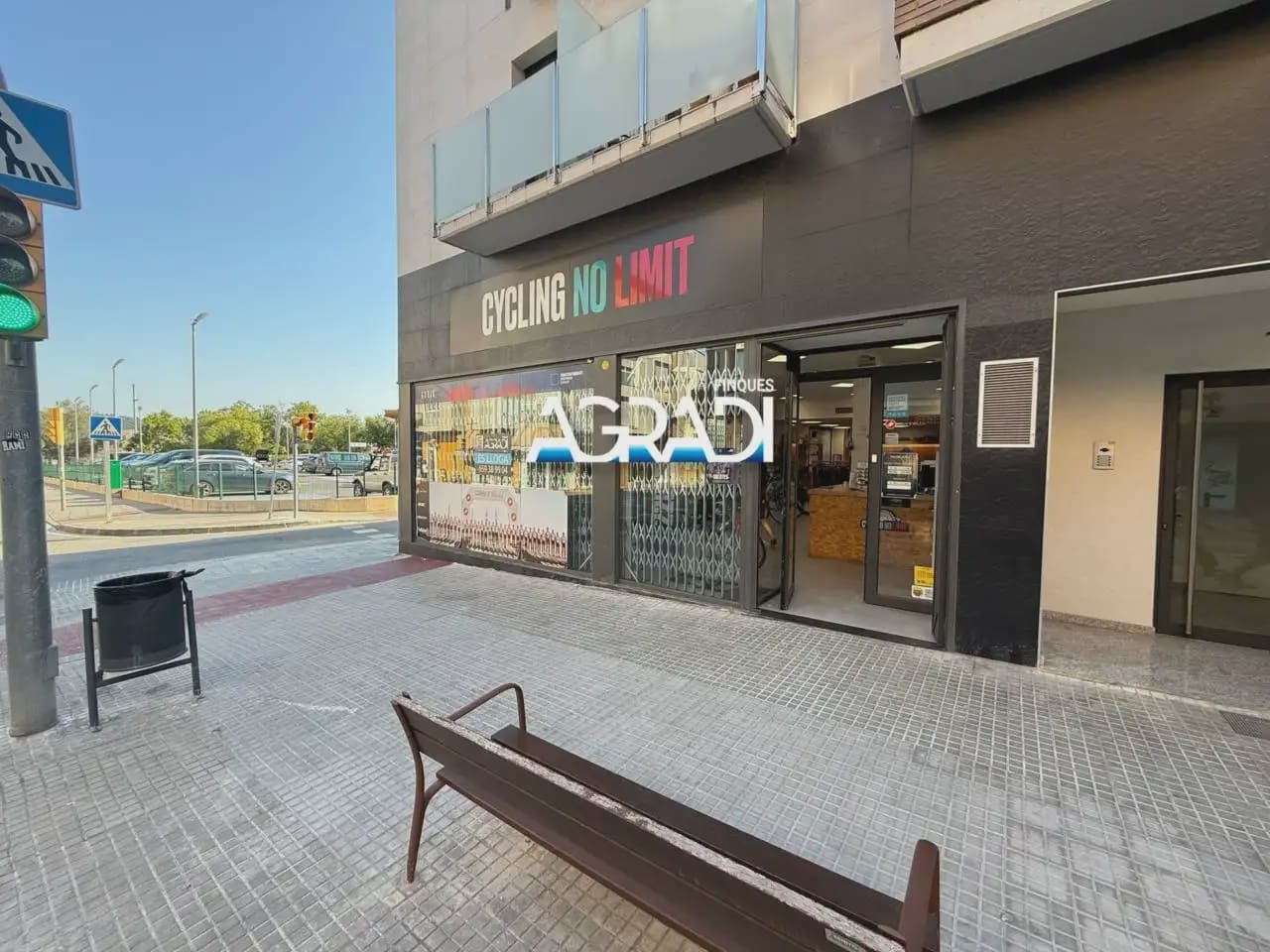 Commercial for rent in Cardedeu - € 1,500 (Ref: 9939235)