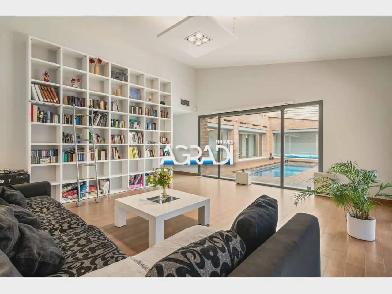 Chalet de 6 habitaciones en Les Franqueses del Vallès en venta con piscina garaje - 1.125.000 € (Ref: 9941023)