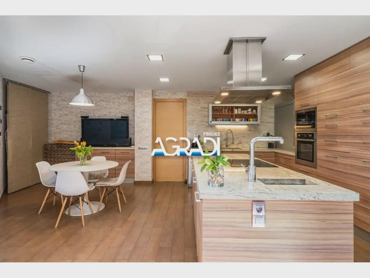 Chalet de 6 habitaciones en Les Franqueses del Vallès en venta con piscina garaje - 1.125.000 € (Ref: 9941023)