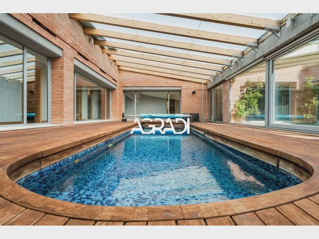 Chalet de 6 habitaciones en Les Franqueses del Vallès en venta con piscina garaje - 1.125.000 € (Ref: 9941023)
