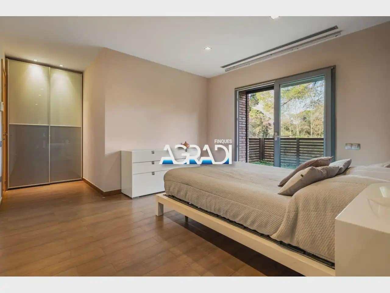 Chalet de 6 habitaciones en Les Franqueses del Vallès en venta con piscina garaje - 1.125.000 € (Ref: 9941023)