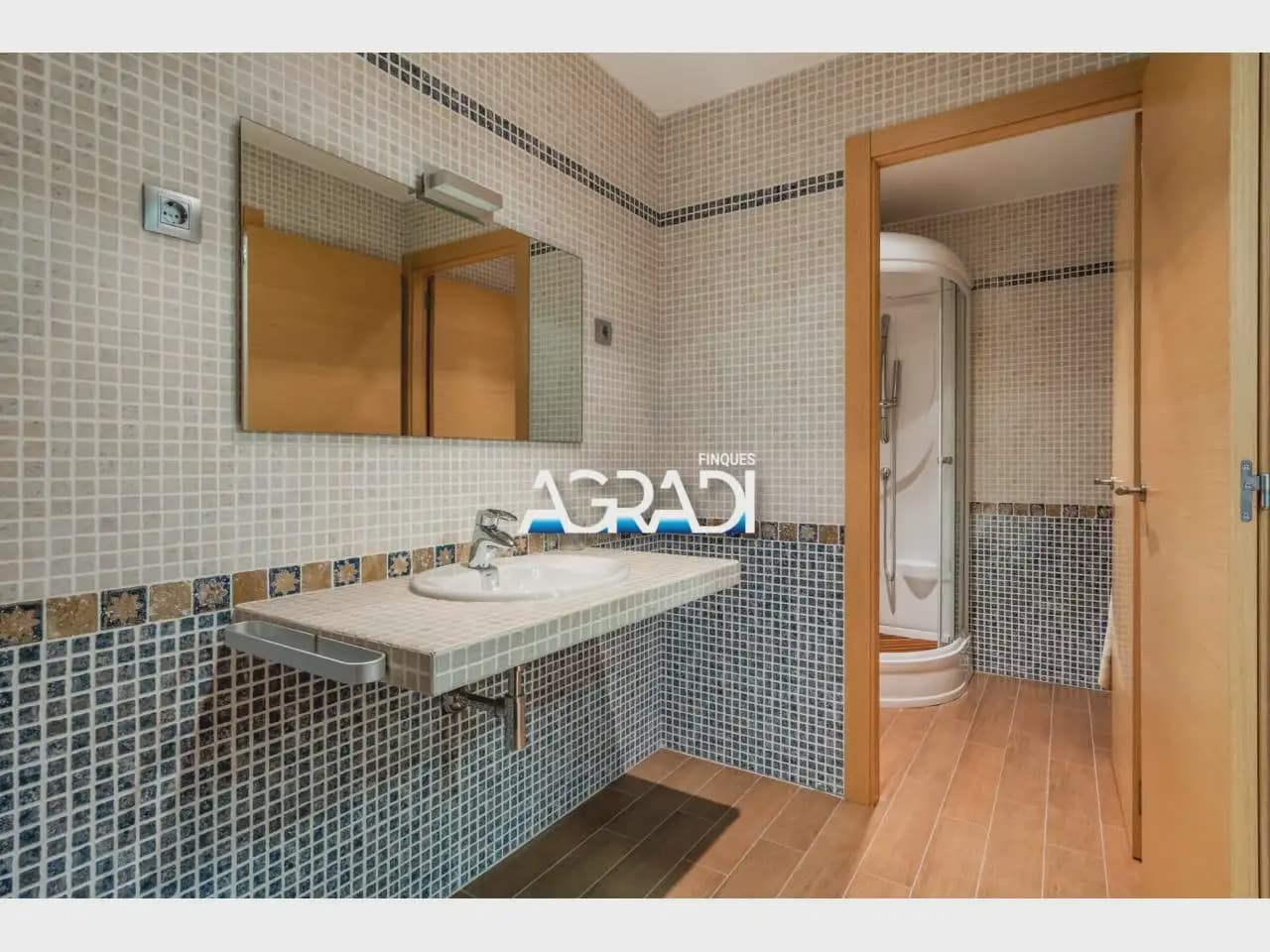 Chalet de 6 habitaciones en Les Franqueses del Vallès en venta con piscina garaje - 1.125.000 € (Ref: 9941023)