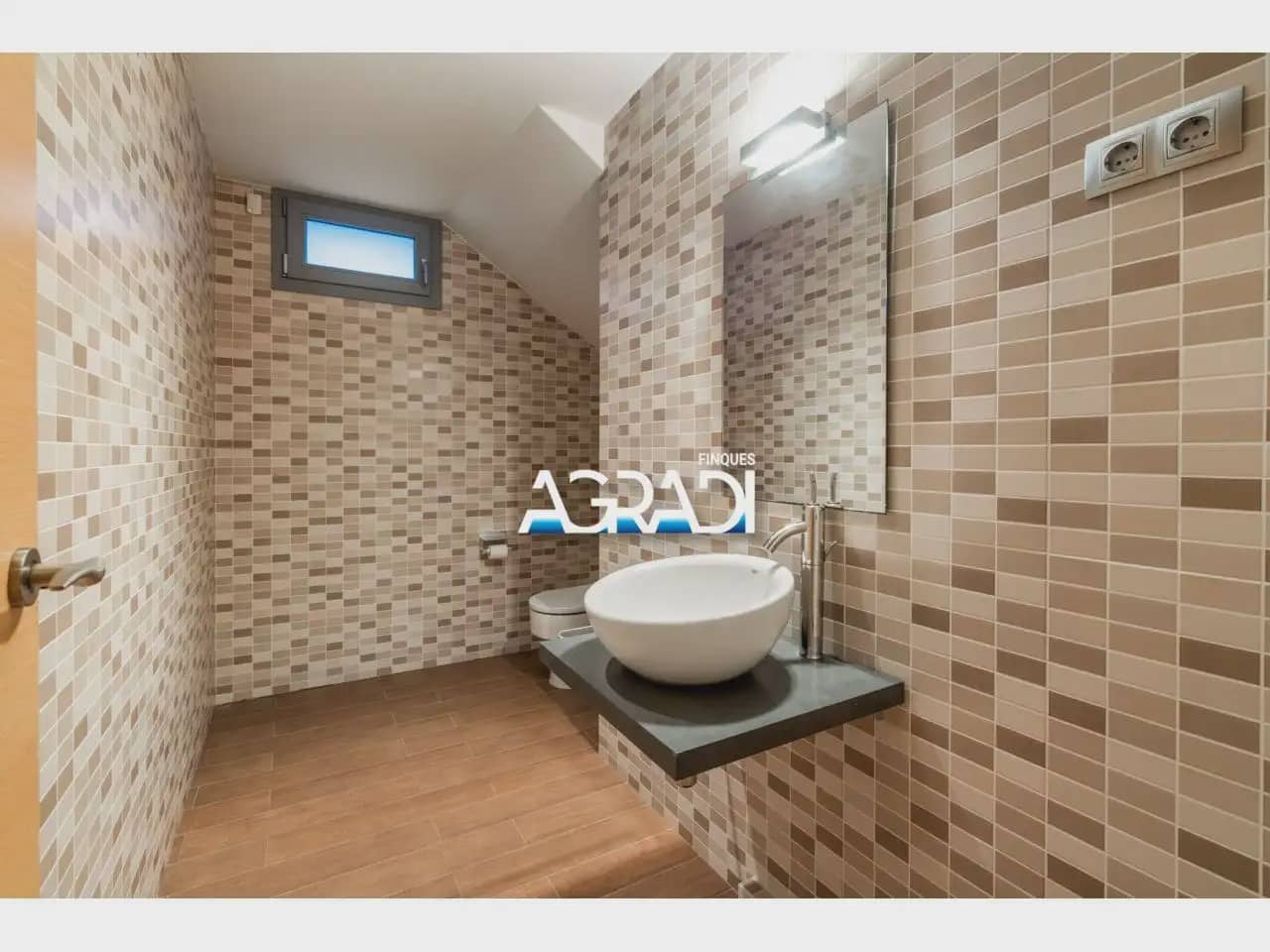 Chalet de 6 habitaciones en Les Franqueses del Vallès en venta con piscina garaje - 1.125.000 € (Ref: 9941023)