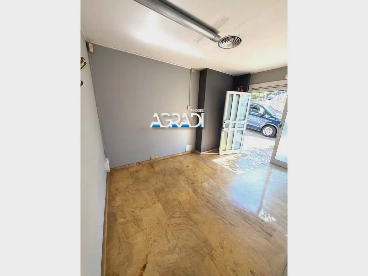 Commercial for rent in Granollers - € 550 (Ref: 9944744)