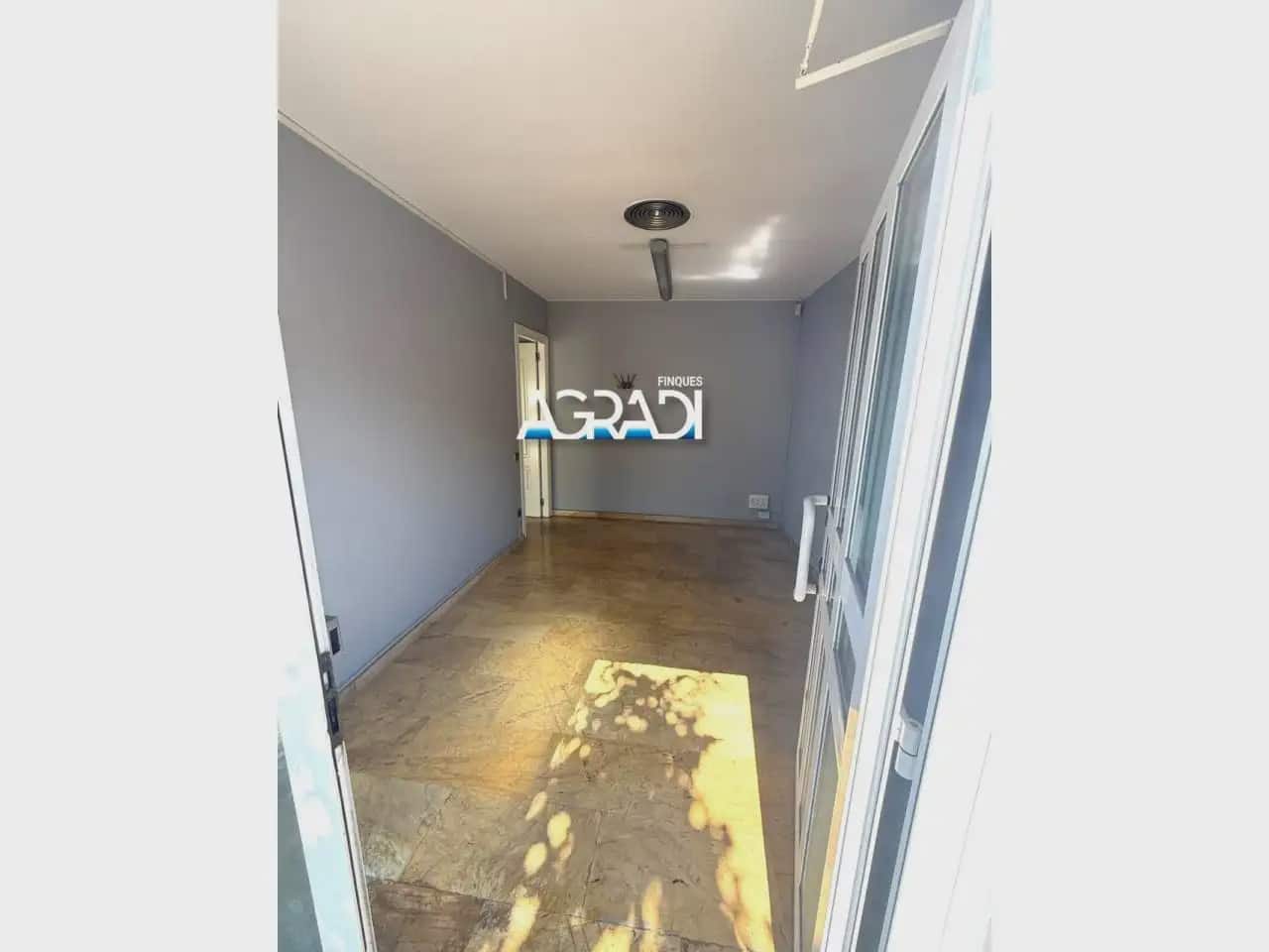 Commercial for rent in Granollers - € 550 (Ref: 9944744)