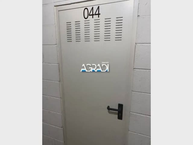 Garage for rent in Diagonal Mar i El Front Marítim del Poblenou, Barcelona city - € 160 (Ref: 9981424)
