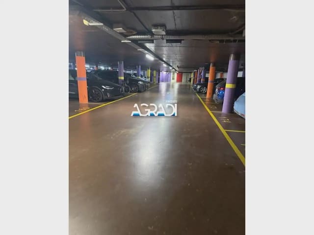 Garage for rent in Diagonal Mar i El Front Marítim del Poblenou, Barcelona city - € 160 (Ref: 9981424)