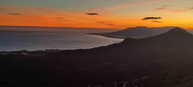 10 soverom Finca/Herregård til salgs i Altos de Jaboneros, Málaga by - € 177 000 (Ref: 9292279)