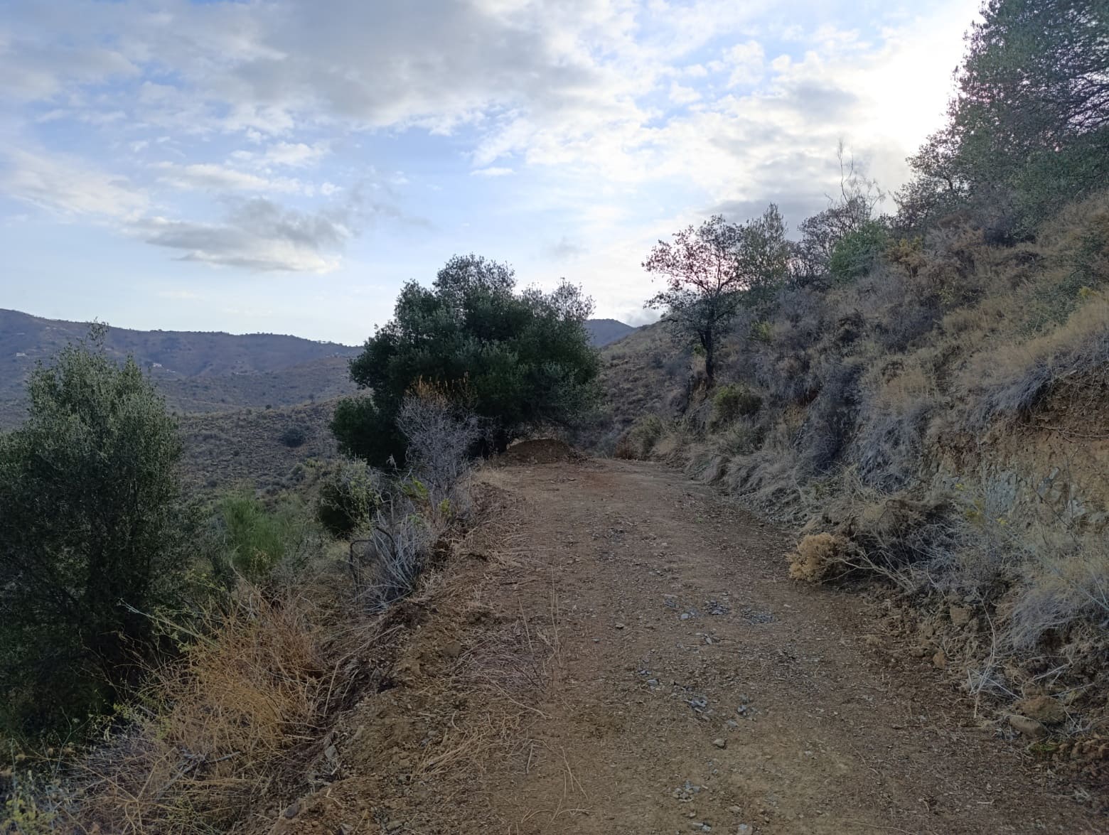 10 sypialnia Finka/Dom wiejski na sprzedaż w Miasto Malaga - 177 000 € (Ref: 9292279)