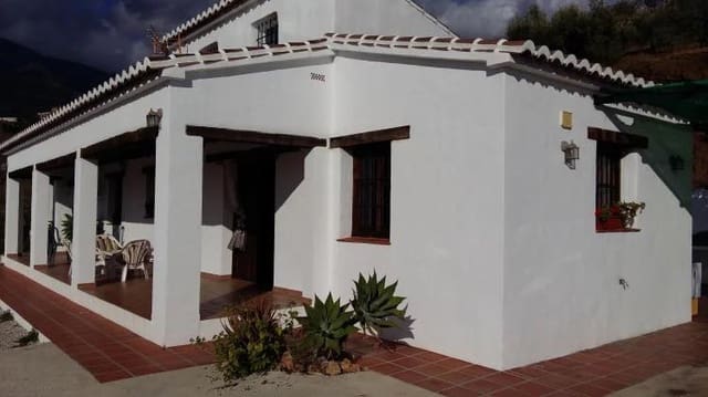 4 quarto Moradia Geminada para arrendar em Sedella - 1 300 € (Ref: 9310182)