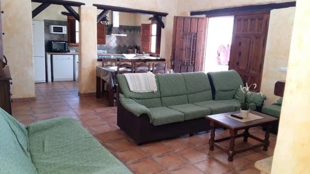 4 quarto Moradia Geminada para arrendar em Sedella - 1 300 € (Ref: 9310182)