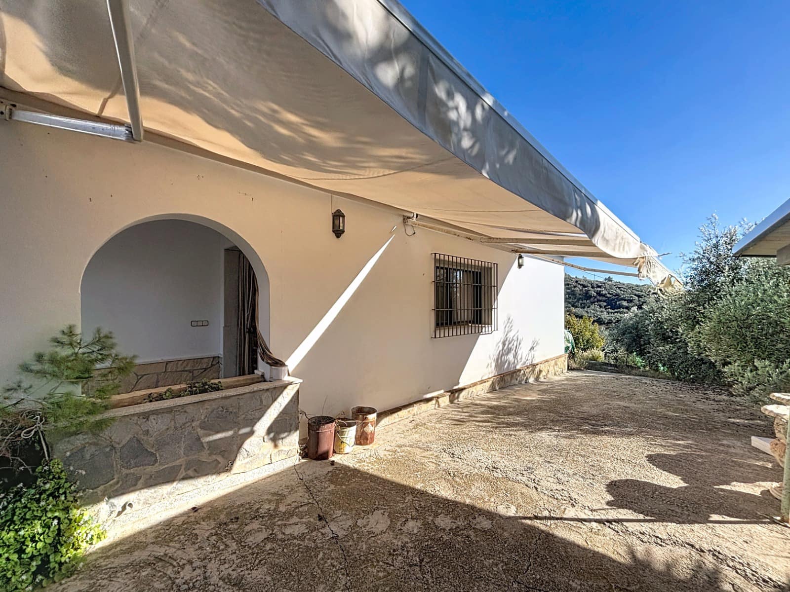 5 bedroom Finca/Country House for sale in Periana - € 650,000 (Ref: 9417361)