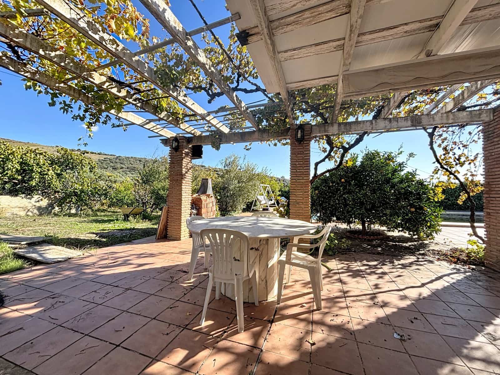 5 bedroom Finca/Country House for sale in Periana - € 650,000 (Ref: 9417361)