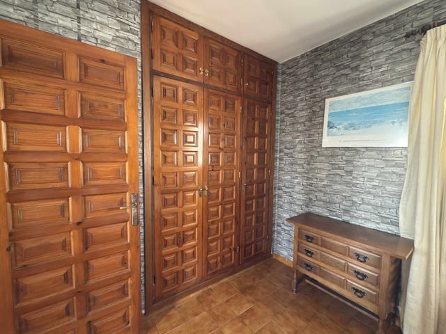 3 soveværelse Villa til leje i Nerja - € 1.300 (Ref: 9465874)