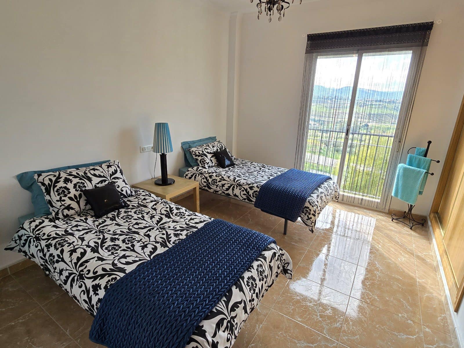 2 bedroom Apartment for rent in Alcaucin with pool garage - € 800 (Ref: 9483668)