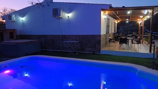 3 makuuhuone Huvila vuokrattavana paikassa Arenas - 1 500 € (Ref: 9486570)