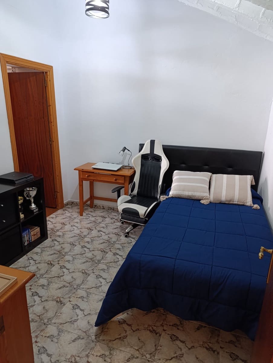 3 sovrum Hus till salu i Vinuela - 150 000 € (Ref: 9486573)