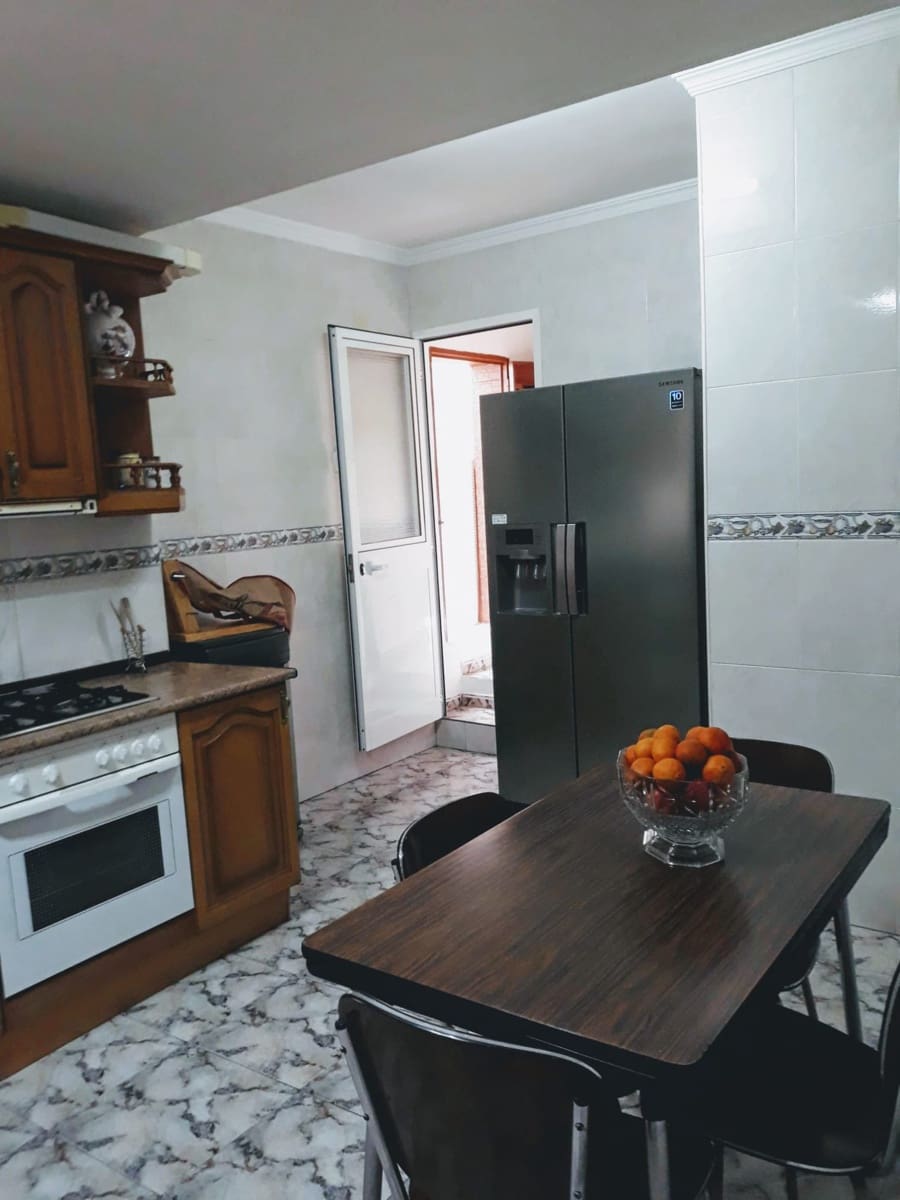 3 sovrum Hus till salu i Vinuela - 150 000 € (Ref: 9486573)