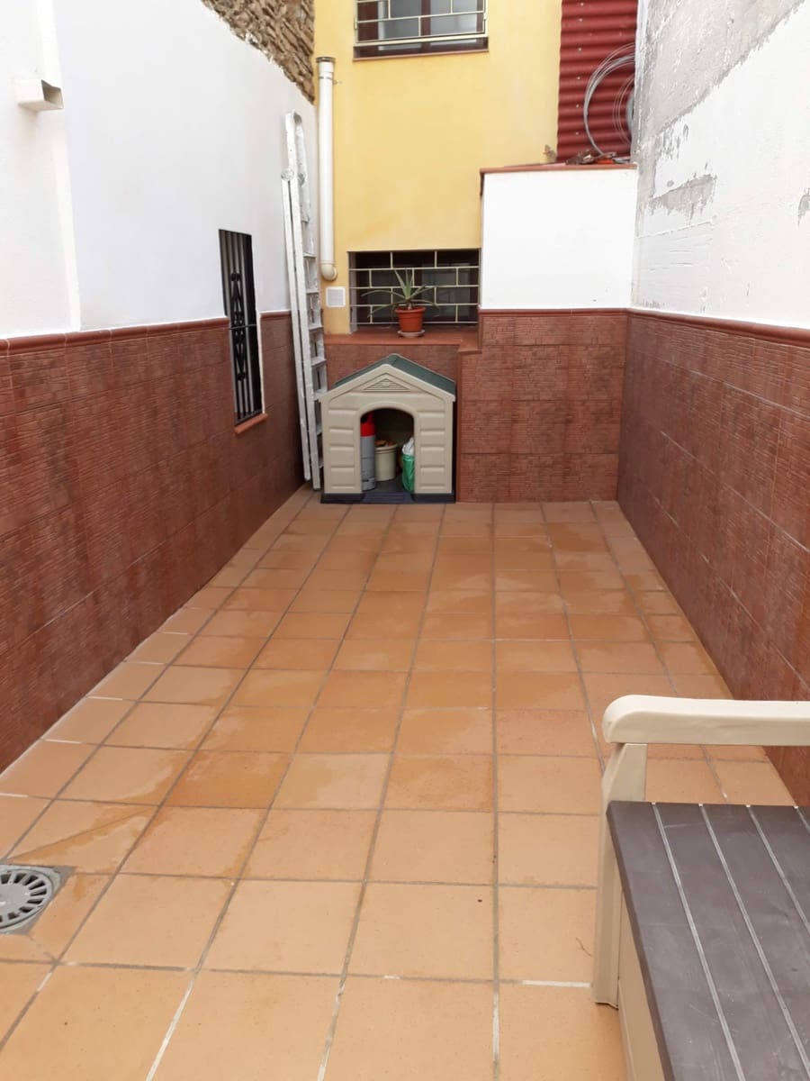 3 sovrum Hus till salu i Vinuela - 150 000 € (Ref: 9486573)