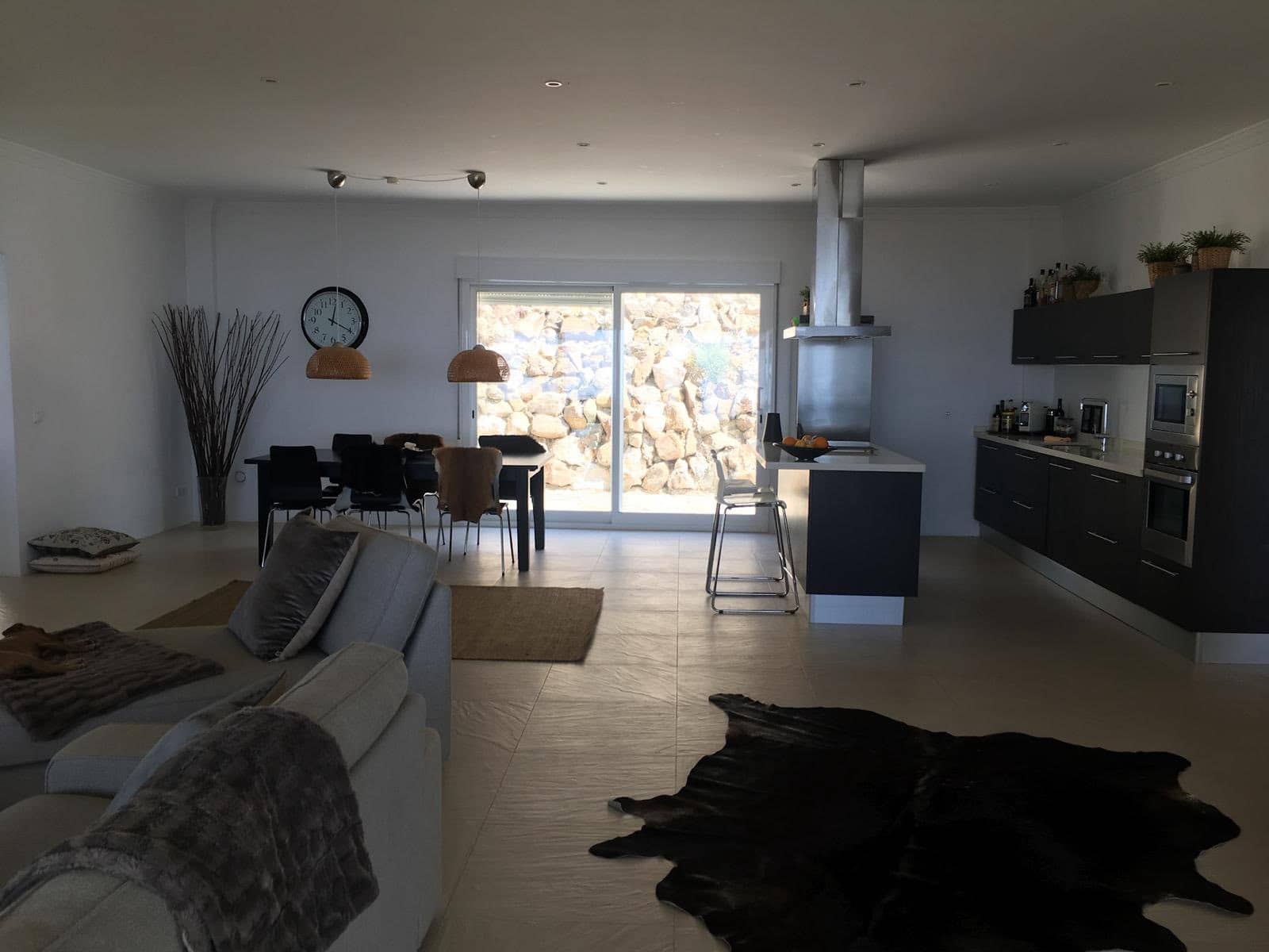 3 makuuhuone Paritalo vuokrattavana paikassa Algarrobo - 2 300 € (Ref: 9487930)