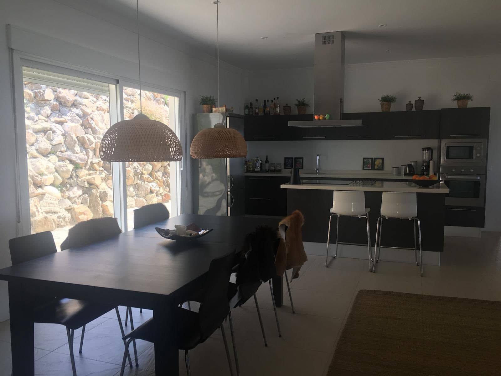3 makuuhuone Paritalo vuokrattavana paikassa Algarrobo - 2 300 € (Ref: 9487930)