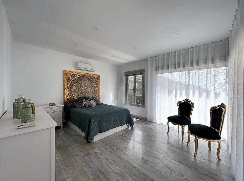 3 Zimmer Villa zu vermieten in Algarrobo mit Pool Garage - 2.300 € (Ref: 9528858)