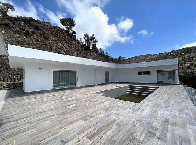 3 soveværelse Villa til leje i Algarrobo med swimmingpool garage - € 2.300 (Ref: 9528858)