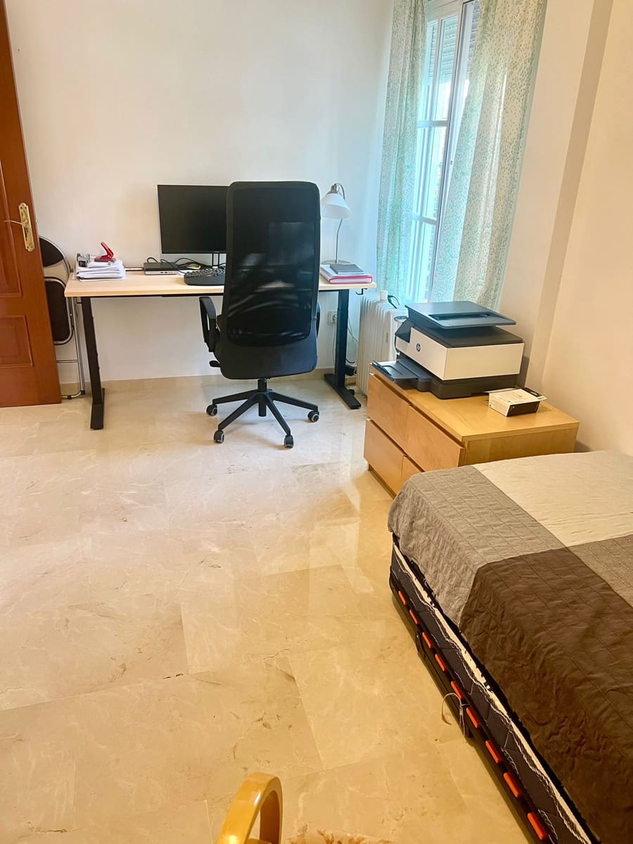 4 bedroom Villa for sale in Caleta de Velez - € 669,000 (Ref: 9603427)