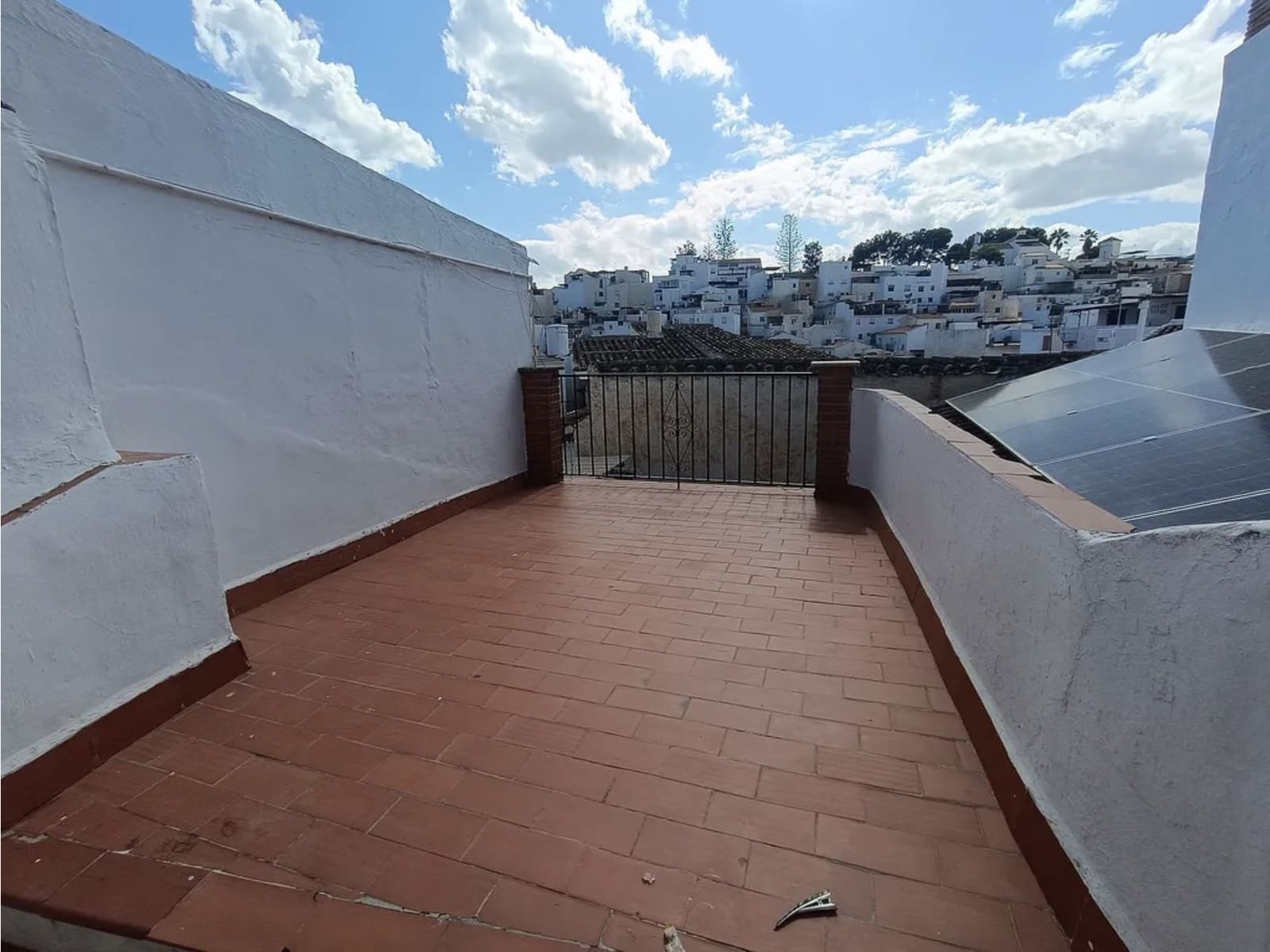 3 soveværelse Semi-Rækkehus til salg i Algarrobo - € 124.999 (Ref: 9603668)