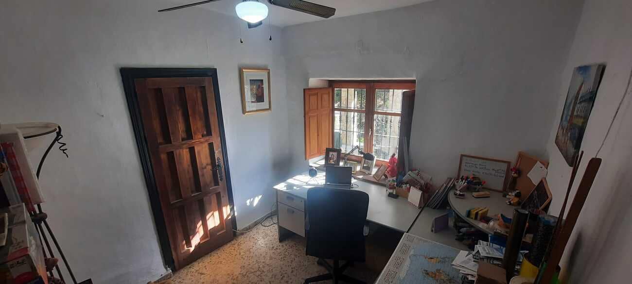 5 slaapkamer Finca/Landhuis te koop in Almayate met zwembad - € 430.000 (Ref: 9737163)